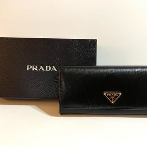 Prada large saffiano leather black wallet